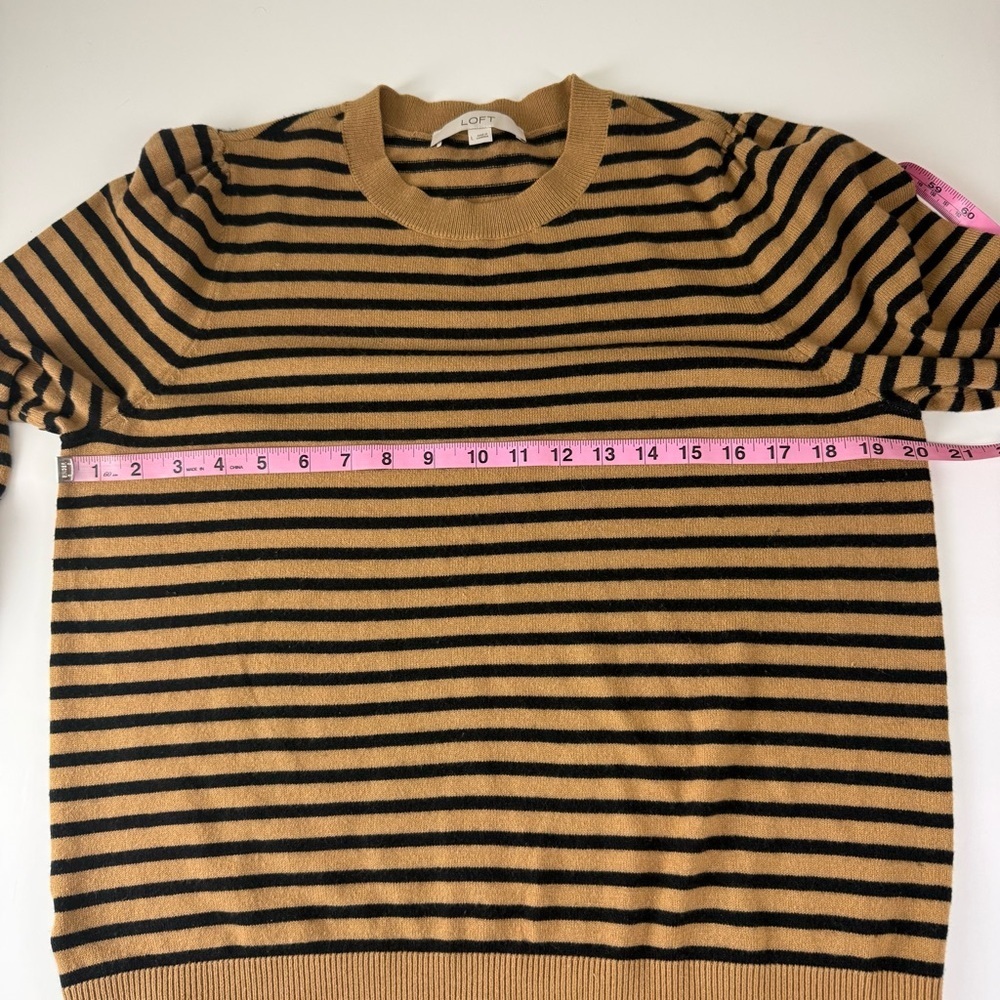Loft Sweater Womens Large Black Tan Stripe Crewneck Thin Knit - Picture 5 of 6